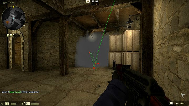 Granat ponownie spadnie na dół, ale tym razem stworzy zasłonę dymna od strony okna umożliwiając Ci przejście do punktu B - Cobblestone | Mapy Turniejowe | CS GO - CS GO - poradnik do gry