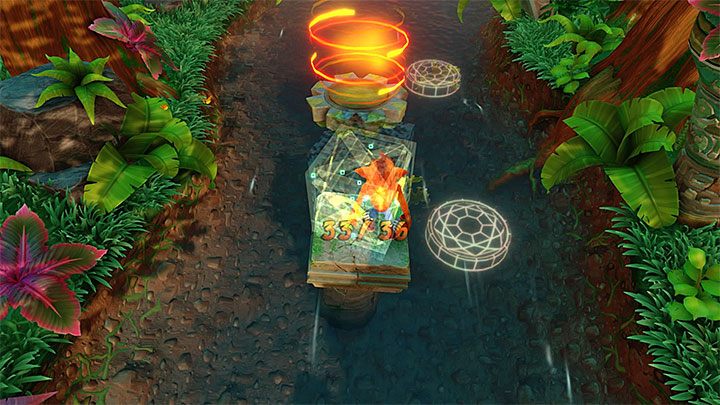 W opisywanym etapie możesz dwukrotnie odblokować sobie dostęp do sekretnych obszarów i dokonuje się tego w pokazanych na powyższych obrazkach miejscach (okolice wspinaczki po śliskim powalonym drzewie i okolice portalu kończącego etap) - Upstream | Crash Bandicoot - N. Sanity Island - Crash Bandicoot N. Sane Trilogy - poradnik do gry