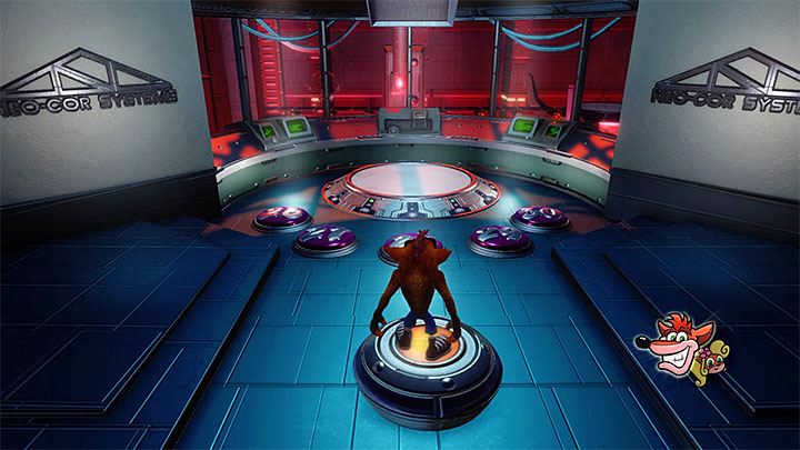 Po skorzystaniu ze wspomnianej wyżej pomarańczowej platformy przeniesiesz się do pokazanego na powyższym obrazku sekretnego pomieszczenia z portalami - Poziomy 26-30 | Ukryte poziomy | Crash Bandicoot 3 | Crash N. Sane Trilogy - Crash Bandicoot N. Sane Trilogy - poradnik do gry