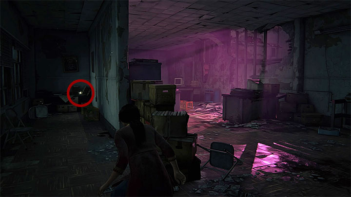 Wznów proces przepychania skrzyni na kółkach - 2 - Infiltracja | Opis przejścia Uncharted Zaginione Dziedzictwo - Uncharted: Zaginione Dziedzictwo - poradnik do gry