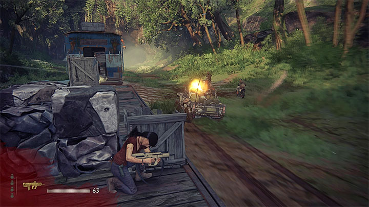 Możesz atakować po drodze jeepy i motocykle, ale na miejsce pokonanych wrogów mogą pojawić się kolejni - 9 - Ostatnia stacja - End of the Line | Opis przejścia - Uncharted: Zaginione Dziedzictwo - poradnik do gry