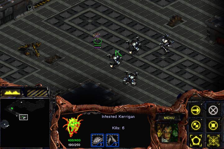 Kerrigan bez problemu zniszczy Goliathy, jeśli ma duży zapas energii. Jest on niezbędny do podtrzymania zdolności maskowania. - Misja 5 - The Amerigo | Kampania Zergów | StarCraft Remastered - StarCraft: Remastered - poradnik do gry