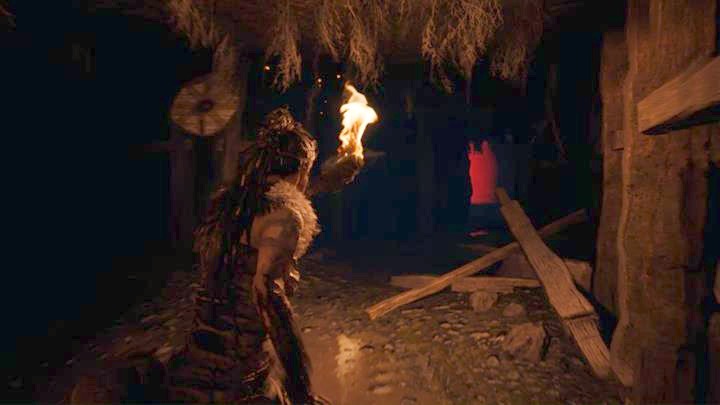 Musisz dotrzeć do pomieszczenia, w którym jest czerwone światło. - Hellblade Senuas Sacrifice: Trzeci fragment - historia miecza Tyrfing, Wykuwanie Gramra - Hellblade: Senuas Sacrifice - poradnik do gry
