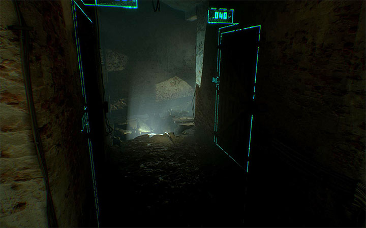 Zlokalizuj dziurę w podłodze w piwnicy - Odnalezienie i zbadanie kryjówki mordercy | Opis przejścia Observer - Observer - poradnik do gry