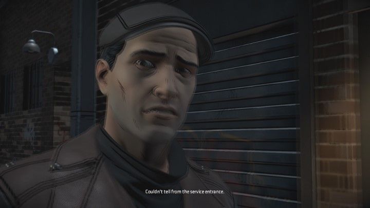 Bruce będzie rozmawiał z Alfredem przez słuchawkę - Rozdział 6 - Descent Into Darkness | Epizod 3 - Fractured Mask - Batman: The Telltale Series - The Enemy Within - poradnik do gry