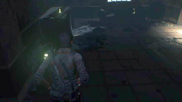 W budynku znajdziesz kilka przedmiotów. - Rozdział 15 - Koniec świata | Opis przejścia Evil Within 2 - Evil Within 2 - poradnik do gry