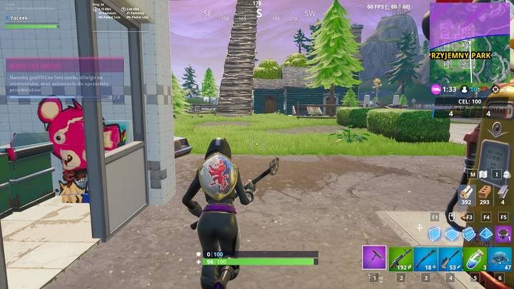 Stacji benzynowych na wyspie jest kilkanaście, ale ty musisz odwiedzić w normalnych wyzwaniach tylko trzy - Namaluj graffiti na różnych stacjach benzynowych | Wyzwanie sezonu 10 Fortnite - Fortnite: Battle Royale - poradnik do gry