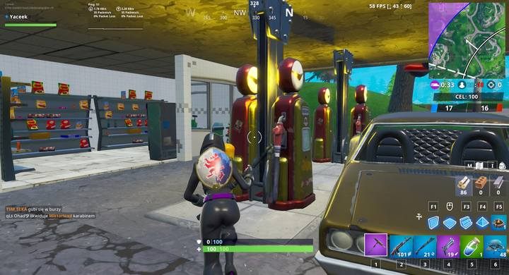 Trzecia stacja benzynowa znajduje się pomiędzy Przyjemnym Pakiem, a Wykrzywionymi - Namaluj graffiti na różnych stacjach benzynowych | Wyzwanie sezonu 10 Fortnite - Fortnite: Battle Royale - poradnik do gry