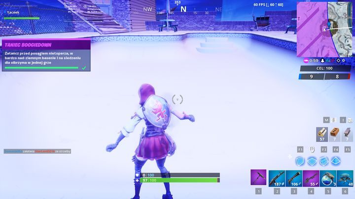 Drugi obiekt to bardzo nad-ziemny basen - Zatańcz przed posągiem nietoperza | Wyzwanie sezonu 10 Fortnite - Fortnite: Battle Royale - poradnik do gry