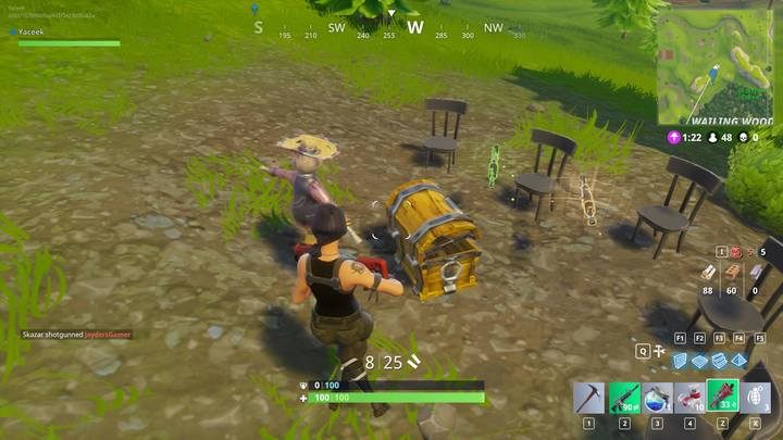 Otwieraj skrzynie ze skarbem, by zdobyć uzbrojenie. - Jak grać na początku meczu w Fortnite Battle Royale? - Fortnite: Battle Royale - poradnik do gry