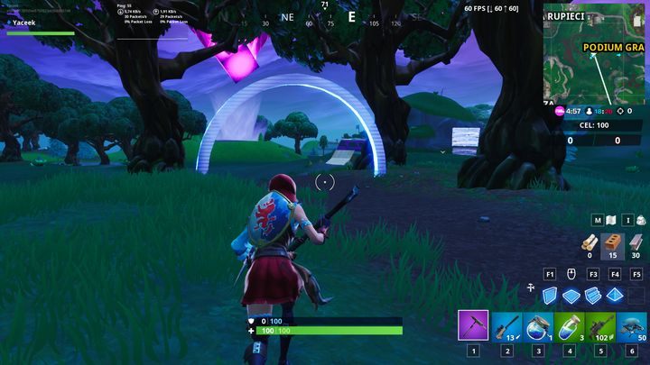 Same wyzwania są banalnie proste, ale wymagają od ciebie odnalezienie specyficznych miejsc, w których te zadania będą dostępne - Ukończ okrążenie na torze wyścigowym | Wyzwanie sezonu 10 Fortnite - Fortnite: Battle Royale - poradnik do gry