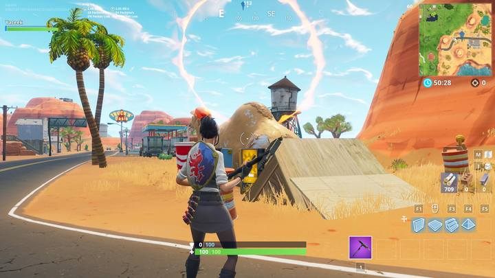 Każda płonąca obręcz oznaczona została na mapie głównej. - Wyzwanie - Przeskocz przez płonące obręcze wózkiem sklepowym lub TWG - Fortnite: Battle Royale - poradnik do gry