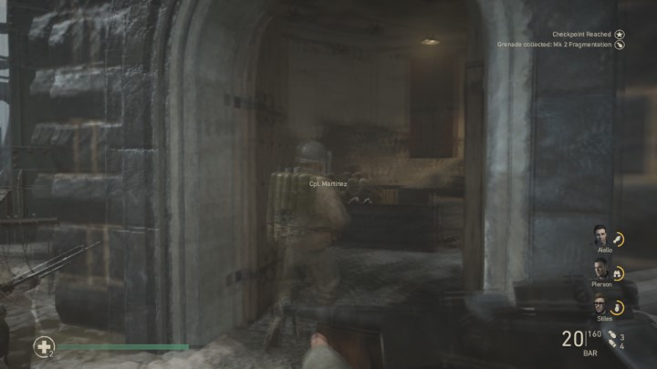 Po otworzeniu drzwi przez twoich kompanów, wejdź do wieży i skieruj się do góry - Call of Duty WW2: Ren - Pamiątki, sekrety, znajdźki - Call of Duty: WW2 - poradnik do gry