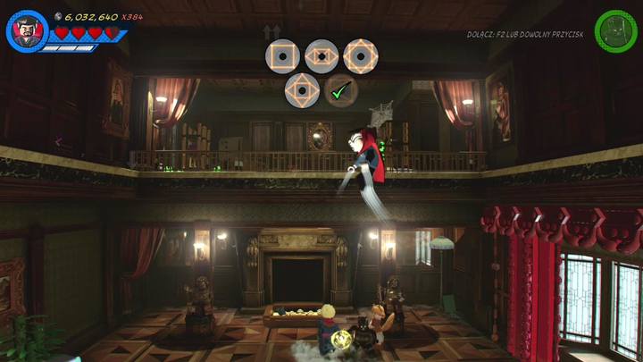 W tym samym pomieszczeniu, w którym znalazłeś minizestaw z numerkiem trzecim, wzbij się w powietrze i wleć na balkon znajdujący się powyżej - Sekrety Misja 8 - Po runach do celu | LEGO Marvel Super Heroes 2 - LEGO Marvel Super Heroes 2 - poradnik do gry