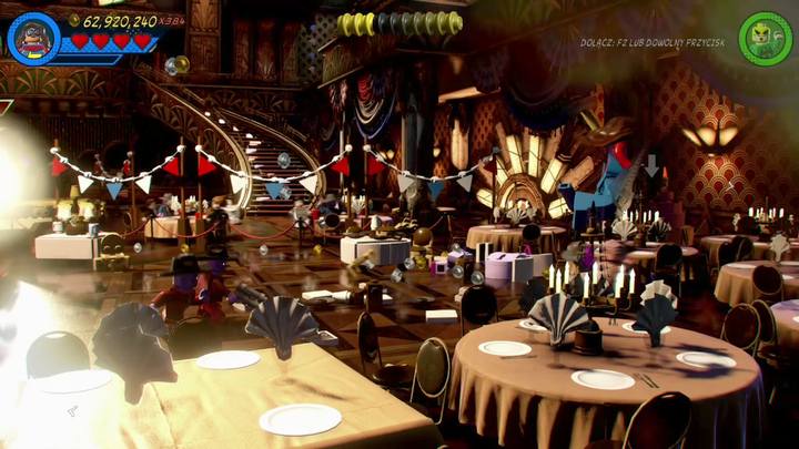 Stan Lee atakowany jest przez kilku zbirów - Sekrety Misja 9 - Czarno na białym | LEGO Marvel Super Heroes 2 - LEGO Marvel Super Heroes 2 - poradnik do gry