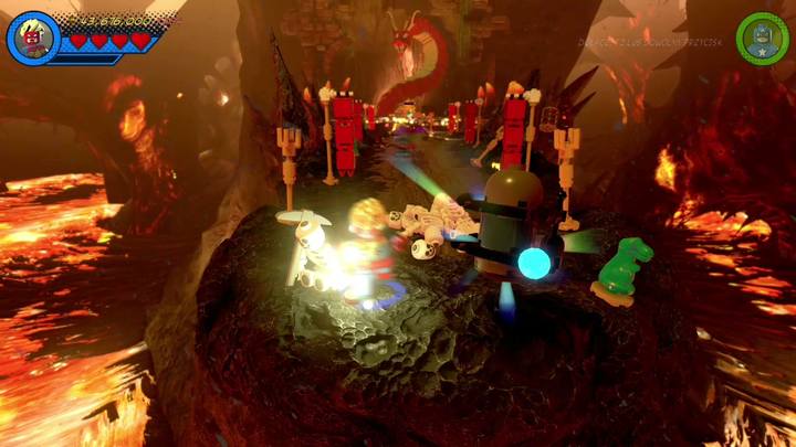 Przedostatni minizestaw znajdziesz w korytarzu prowadzącym na arenę - Sekrety Misja 10 - Wyjście smoka | LEGO Marvel Super Heroes 2 - LEGO Marvel Super Heroes 2 - poradnik do gry