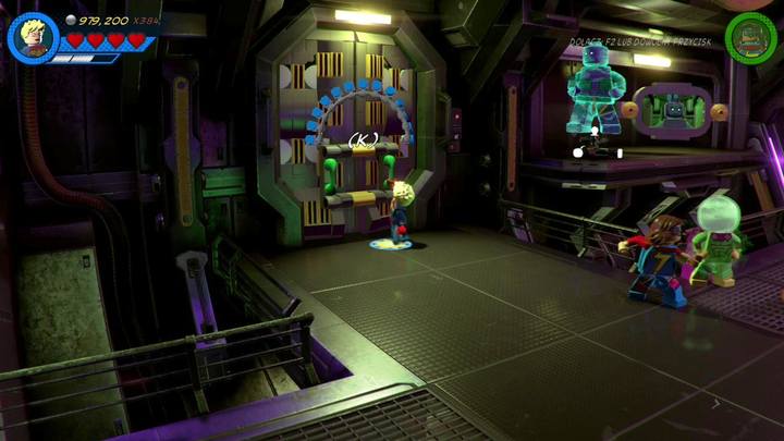 Pierwszy minizestaw znajdziesz za drzwiami pokazanymi na obrazku - Sekrety Misja 19 - Na ostrzu miecza | LEGO Marvel Super Heroes 2 - LEGO Marvel Super Heroes 2 - poradnik do gry