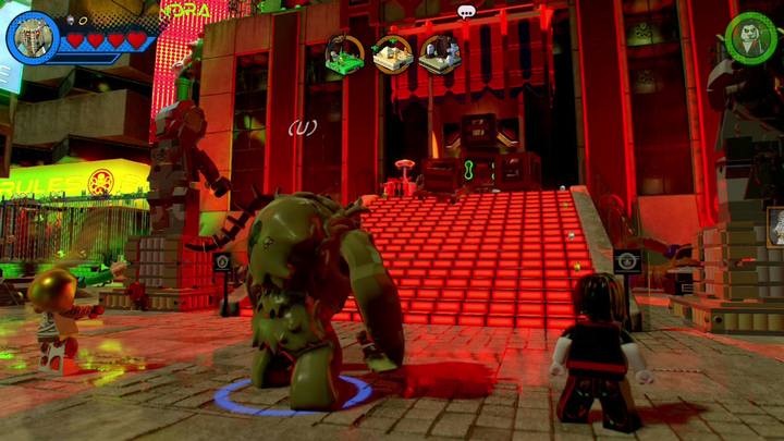 Na początku zacznij kontrolować Man-Thinga i podejdź do głównego wejścia Hydry - Misja 6 - Potworna parada | Misje Gwenpool | Solucja LEGO Marvel Super Heroes 2 - LEGO Marvel Super Heroes 2 - poradnik do gry