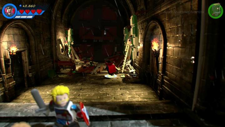 Korzystając z postaci Groota, wejdź do bramy i zniszcz wszystkie obiekty z klocków, które się tam znajdują - Misja 3 - Czarno to widzę | Solucja LEGO Marvel Super Heroes 2 - LEGO Marvel Super Heroes 2 - poradnik do gry