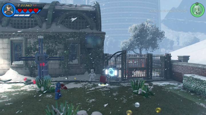 Przejdź teraz na prawą stronę i pokonaj wszystkich wrogów, którzy się tam znajdują - Misja 18 - Główka pracuje | Solucja LEGO Marvel Super Heroes 2 - LEGO Marvel Super Heroes 2 - poradnik do gry