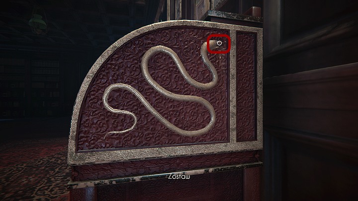 By wykonać drugi krok, przybliż widok na zewnętrzną część prawego boku biurka - Odkryj tajemnicę biurka w bibliotece | Solucja Black Mirror - Black Mirror - solucja, poradnik