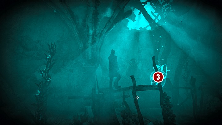 Tam ponownie trzeba kliknąć aktywny punkt na spadającej non stop po prawej zjawie kobiety (oczywiście teraz w momencie, gdy jest ona znacznie wyżej, bo i bohater znajduje się wyżej) i cały czas trzeba się pilnować, by nie zginąć - pomaga wycofywanie Davida na pewną odległość (w lewo) z niebezpieczne - Zbadaj kaplicę| Solucja Black Mirror - Black Mirror - solucja, poradnik