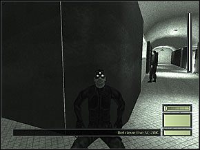 Główny cel to trasa na prawo, czyli prześlizgnięcie się pomiędzy masą strażników - Etap 2 (1) | CIA HQ | Tom Clancys Splinter Cell - Tom Clancys Splinter Cell - poradnik do gry