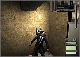 Wybierz z menu pistolet i zacznij strzelać w lampy - Etap 2 (1) | Training | Tom Clancys Splinter Cell - Tom Clancys Splinter Cell - poradnik do gry