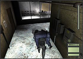 Po prostu stój w miejscu, póki strażnik nie skończy swojego obchodu - Etap 2 (2) | Training | Tom Clancys Splinter Cell - Tom Clancys Splinter Cell - poradnik do gry