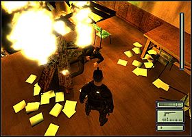Otwórz drzwi znajdujące się na prawo od wejścia - Etap 1 | Police Station | Tom Clancys Splinter Cell - Tom Clancys Splinter Cell - poradnik do gry