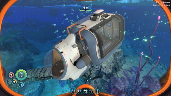 Pojazd ten porusza się bardzo szybko i łatwo nim manewrować, jednak z każdym kolejnym elementem prędkość jaką może rozwinąć spada - Subnautica Below Zero: Pojazdy - jakie są w grze? - Subnautica - poradnik do gry