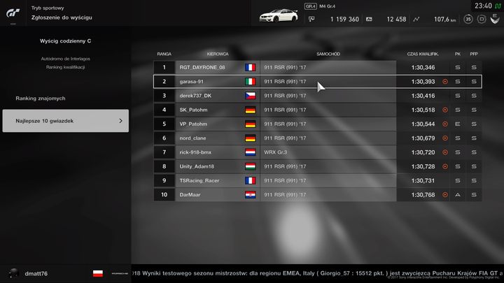 Pomarańczowa ikonka play przeniesie nas do powtórki najlepszego okrążenia. - Powtórki w Gran Turismo Sport - Gran Turismo Sport - poradnik do gry