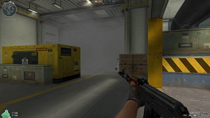 Granaty dymne są podstawą dobrej defensywy, ale mogą być wykorzystywane z bardzo dobrym skutkiem także w ataku - Granaty w CrossFire | Opis broni i ekwipunku - CrossFire - poradnik do gry