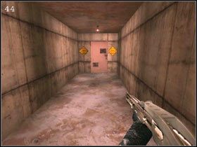 Kierujemy się na koniec sali - [WEDNESDAY] część 6 | Postal 2 - Postal 2 - poradnik do gry