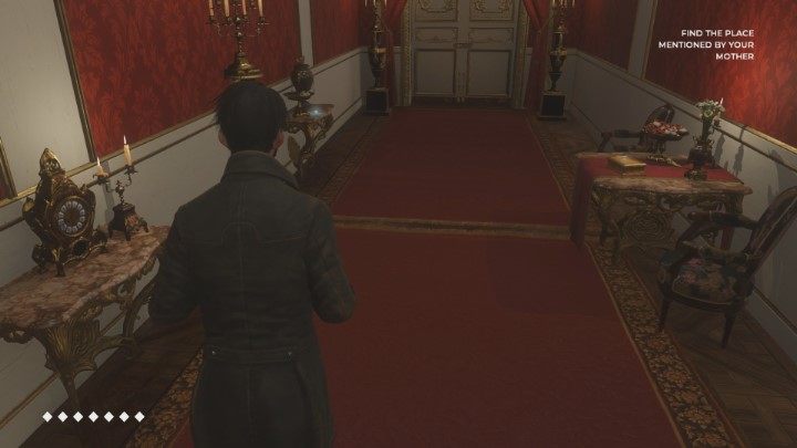 Kieruj się do białych drzwi, ale najpierw zabierz klucz ze stolika - Rozdział 4 Gorgon - Epizod 1 The Mad Ones - Solucja - The Council - poradnik do gry