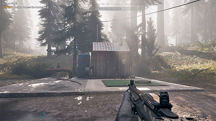 Wyjdź z budynku i odszukaj w pobliżu wejście do bunkra (powyższy obrazek) - Lokacje kultu i skrytki prepperskie na Wyspie Dutcha | Far Cry 5 - Far Cry 5 - poradnik do gry