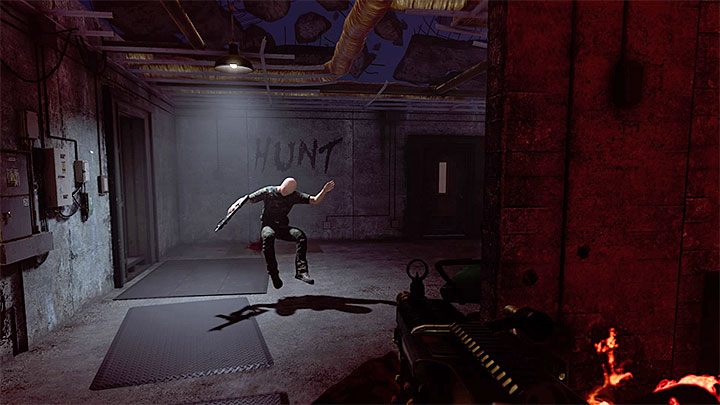 W przeciwieństwie do misji Świat jest słaby, w której musiałeś jedynie wydostać się z pułapki, tym razem Twoim ostatecznym zadaniem jest zabicie wskazanego przeciwnika przed upływem czasu - Musimy być silni; Poświęć słabych | Góry Whitetail | Solucja Far Cry 5 - Far Cry 5 - poradnik do gry