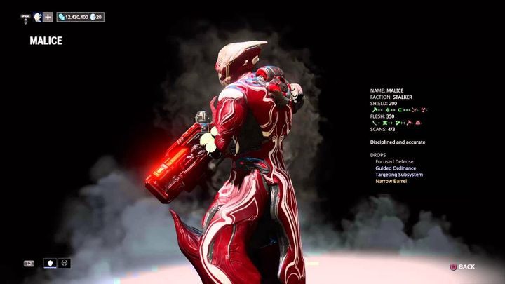 Posiada formę Loki - Stalker (frakcja) - bossowie w Warframe - Warframe - poradnik do gry