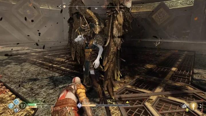 Do pojedynku z Gunnr warto przygotować się i rekomendowane kroki dokładniej opisane zostały na stronie wprowadzenia do tego rozdziału poradnika - God Of War: Walkiria Gunnr, Zwłoki Thamura - jak pokonać? - God Of War - poradnik do gry