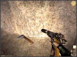 próbuj nadać komunikat do centrali - bez skutku - PO TLONG KARAI cz.4 | Vietcong - Vietcong - poradnik do gry