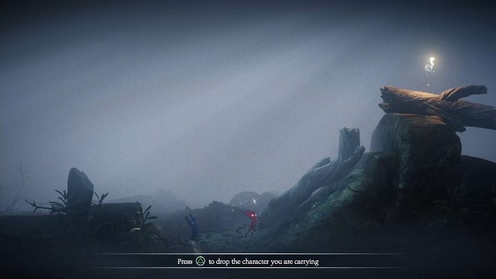 Chwile później trafisz na dwa kawałki drzewa - Poziom 1 - Foreign Shore | Solucja - Unravel 2 - poradnik do gry