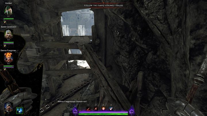 Nie wychodź przez bramę, tylko skocz na belkę i skieruj się dalej na drewnianą platformę - Grymuary w akcie II gry Warhammer Vermintide 2 - Warhammer Vermintide 2 - poradnik do gry