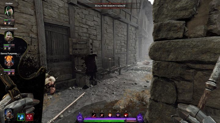 Obok budynku znajdziesz wózek oraz skrzynki - najpierw skocz na wózek, a potem na skrzynki - Grymuary w akcie III gry Warhammer Vermintide 2 - Warhammer Vermintide 2 - poradnik do gry
