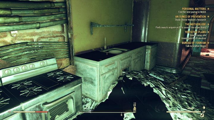 Pip-Boy ułatwia przeszukiwanie ciemnych zakamarków. - Porady na start - Fallout 76 - Fallout 76 - poradnik do gry