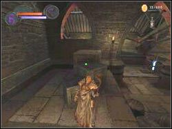 Aby wydostać się z tego pomieszczenia będziesz musiał skakać po skrzyniach i przeskoczyć przez niewielkie okienko - KAM-ZARA | JASNA STRONA | Enclave - Enclave - poradnik do gry