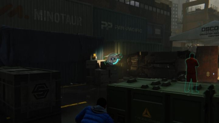 Podejdźcie do barykady i włączcie drona po lewej stronie - Marvels Spider-Man: Dostawa zapasów (Supply Run) - solucja, opis przejścia - Marvels Spider-Man - poradnik do gry