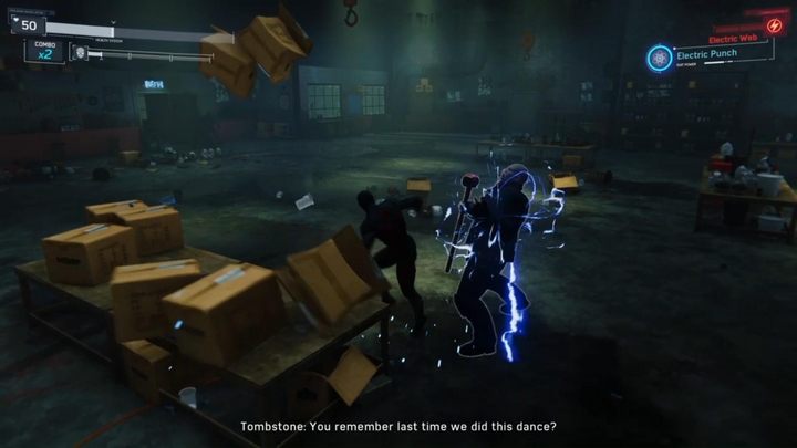 Bossa możecie atakować na 2 główne sposoby - Marvels Spider-Man: Tombstone - opcjonalny boss, jak pokonać? - Marvels Spider-Man - poradnik do gry