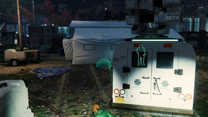 Odwróćcie uwagę strażnika przy namiocie, a następnie idźcie z prawej strony ciężarówki i wejdźcie w lukę w ogrodzeniu po prawej stronie - Marvels Spider-Man: Nieproszony gość (Uninvited) - solucja, opis przejścia - Marvels Spider-Man - poradnik do gry