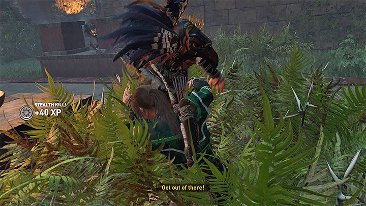 Starcie to rozpoczynasz ukryty w krzakach i możliwie jak najdłużej powinieneś prowadzić działania z ukrycia - Ucieczka z Unuratu i zbadanie grobowca Sinchi Chiqa - Ostatni władca - Shadow of the Tomb Raider - poradnik do gry