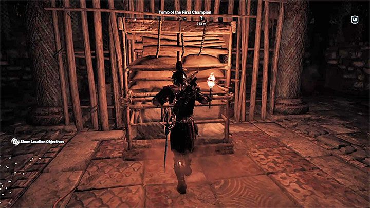 Począwszy od tego miejsca uważaj na węże (możesz je podpalać pochodnią) oraz na płyty naciskowe z kolcami (omijaj je lub szybko po nich przebiegaj) - Grobowce na Elis - Assassins Creed Odyssey - poradnik do gry